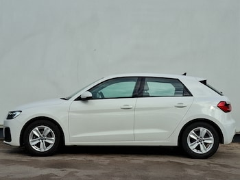 Used Audi A1 2022 for sale - 76282220: Photo