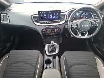 Used Kia Ceed 2023 for sale - 76556569: Photo