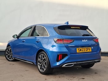 Used Kia Ceed 2023 for sale - 76556569: Photo