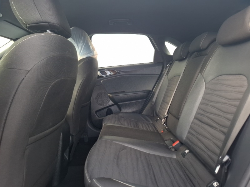 Used Kia Ceed 2023 for sale - 76556569: Photo 6