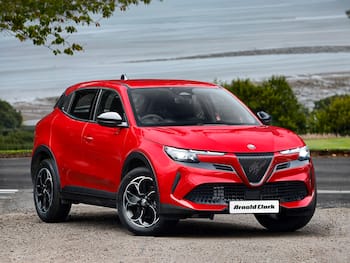 Used Alfa Romeo Junior 2026 for sale - 79848822: Photo