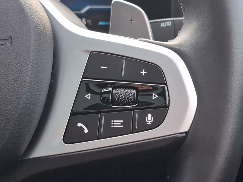 Used BMW 3 Series 2024 for sale - 77278190: Photo 17