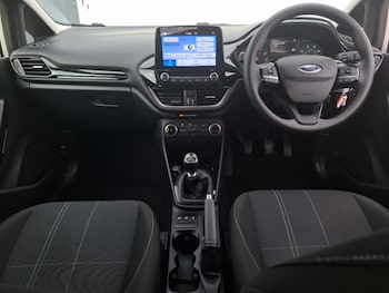 Used Ford Fiesta 2020 for sale - 76208280: Photo 2
