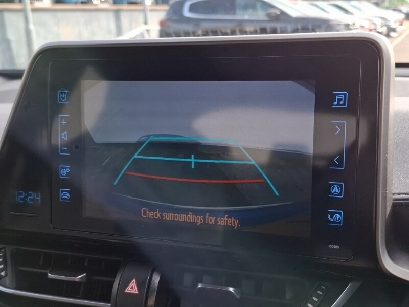 Used Toyota C-HR 2018 for sale - 77690027: Photo 11