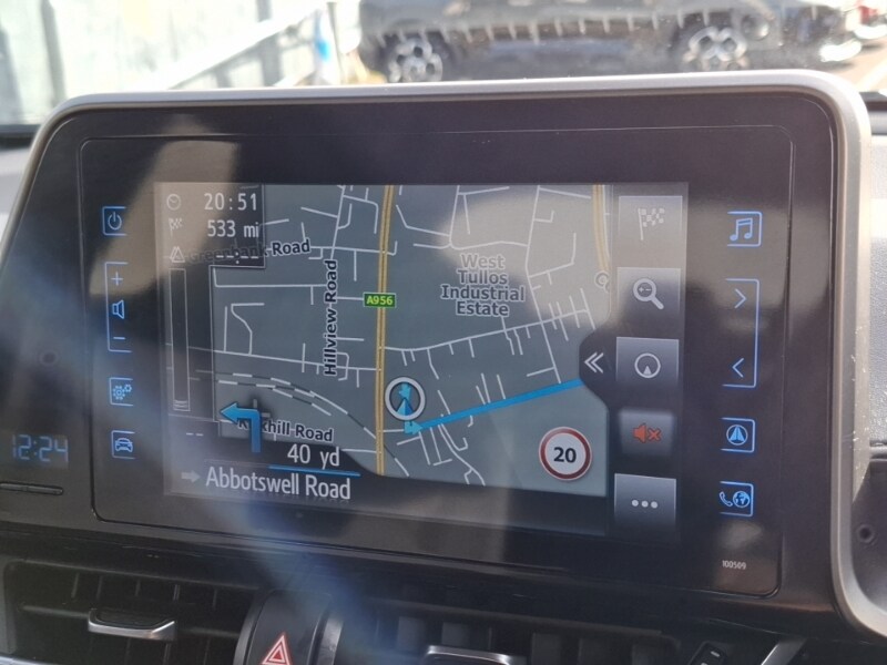 Used Toyota C-HR 2018 for sale - 77690027: Photo 12