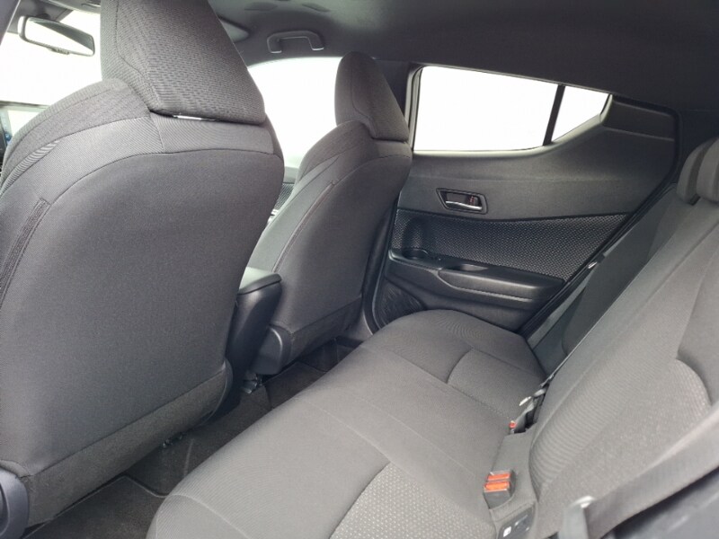 Used Toyota C-HR 2018 for sale - 77690027: Photo 6