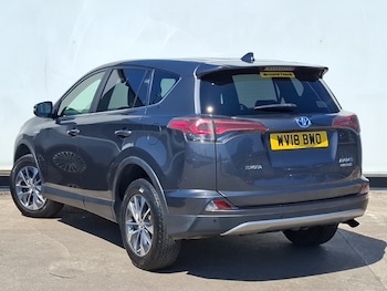 Used Toyota RAV4 2018 for sale - 79372899: Photo