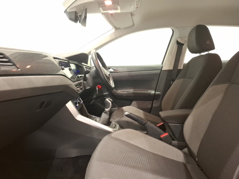 Used Volkswagen Polo 2024 for sale - 77300101: Photo 5