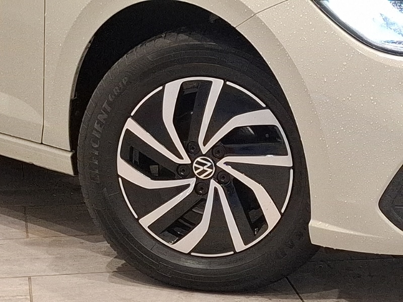 Used Volkswagen Polo 2024 for sale - 77300101: Photo 9