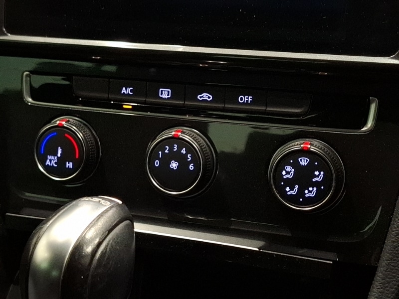 Used Volkswagen Golf 2019 for sale - 77380102: Photo 14