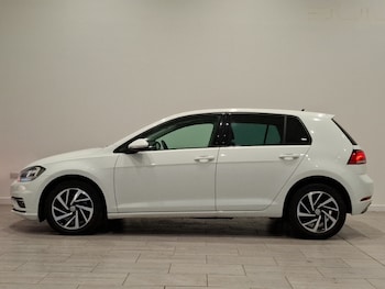 Used Volkswagen Golf 2019 for sale - 77380102: Photo
