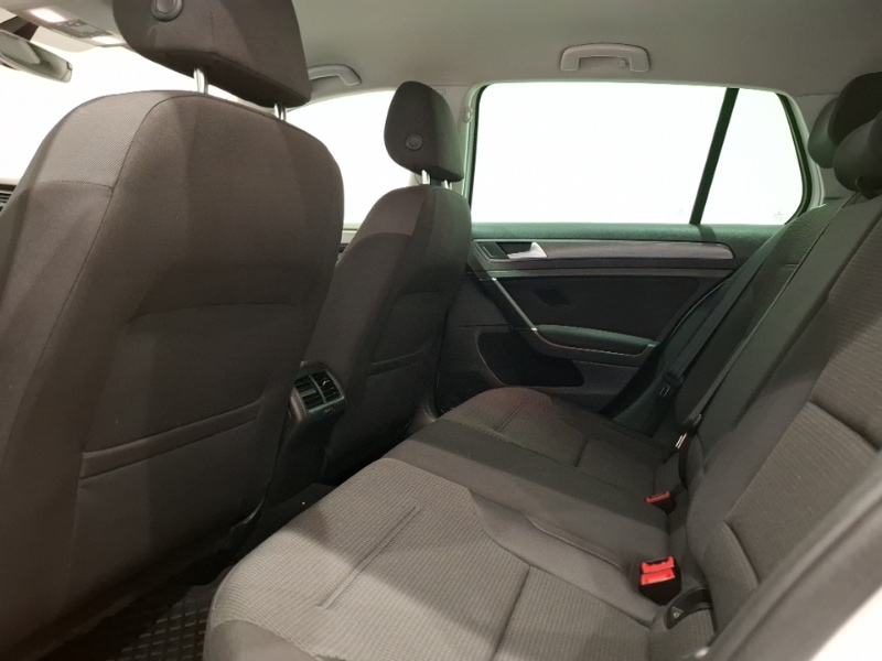 Used Volkswagen Golf 2019 for sale - 77380102: Photo 6