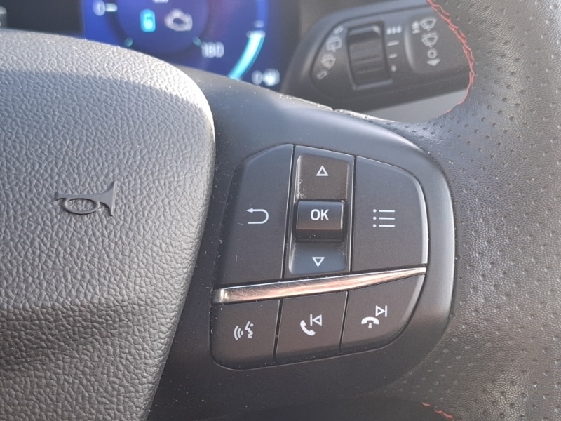 Used Ford Kuga 2022 for sale - 76451101: Photo 17