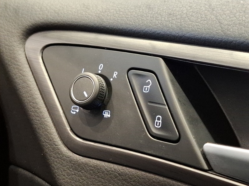 Used Volkswagen Golf 2020 for sale - 76066661: Photo 17