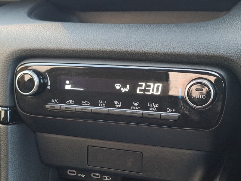 Used Mazda Mazda2 HYBRID 2024 for sale - 76860490: Photo 13