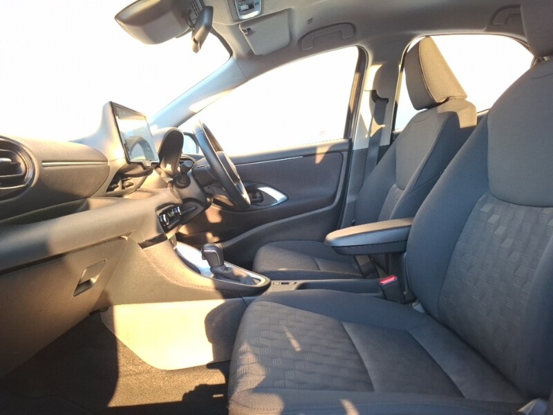 Used Mazda Mazda2 HYBRID 2024 for sale - 76860490: Photo 5