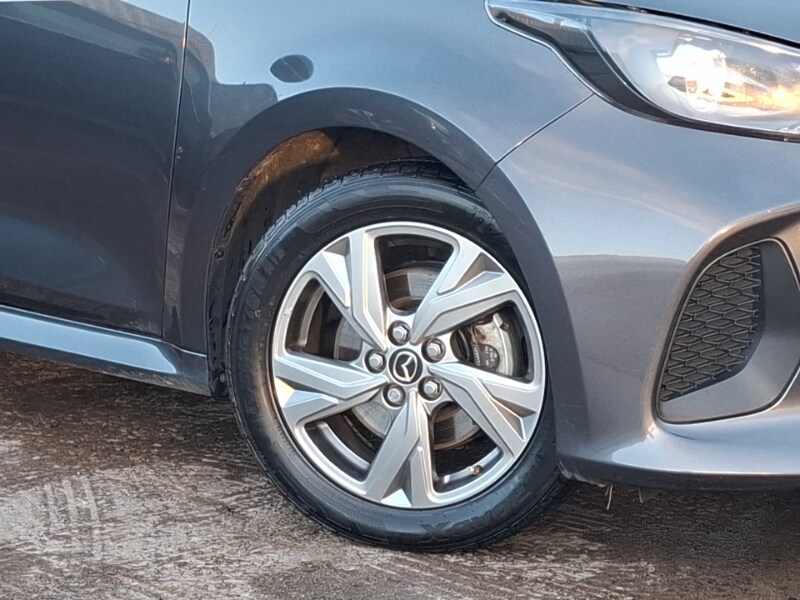 Used Mazda Mazda2 HYBRID 2024 for sale - 76860490: Photo 9