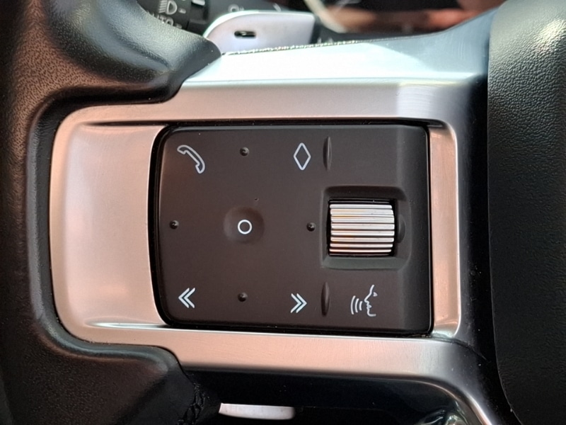 Used Land Rover Discovery 2023 for sale - 77751273: Photo 16