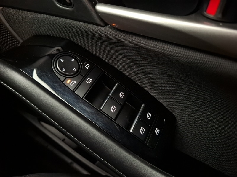 Used Mazda CX-30 2023 for sale - 76639470: Photo 17