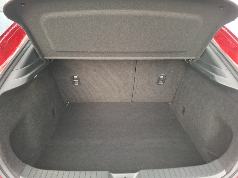 Used Mazda CX-30 2023 for sale - 76639470: Photo 8