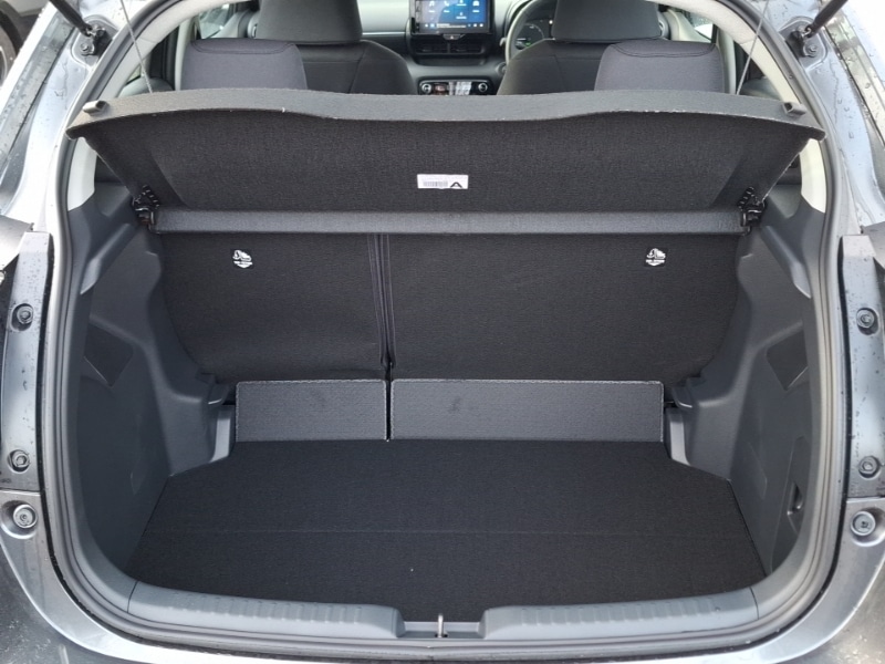 Used Mazda Mazda2 HYBRID 2025 for sale - 77596601: Photo 8