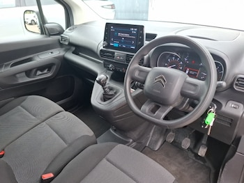Used Citroen Berlingo 2023 for sale - 79546467: Photo