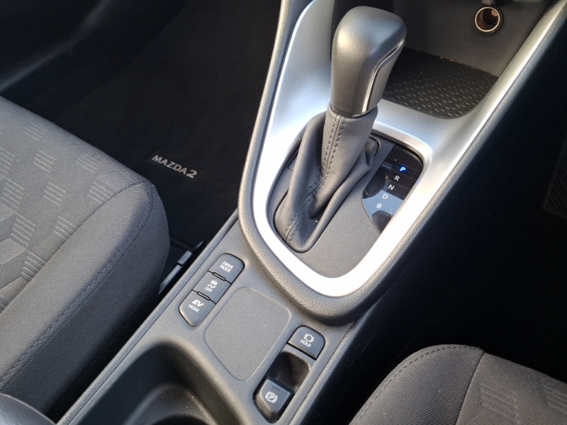 Used Mazda Mazda2 HYBRID 2024 for sale - 76435286: Photo 13