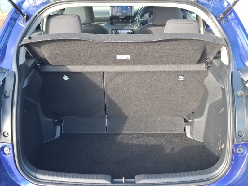 Used Mazda Mazda2 HYBRID 2024 for sale - 76435286: Photo 8