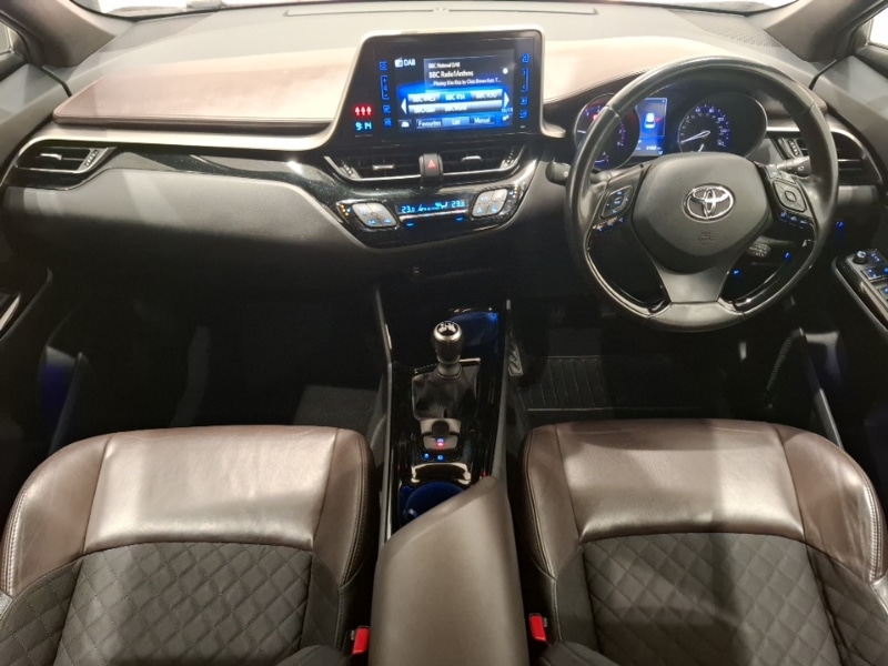 Used Toyota C-HR 2017 for sale - 77300110: Photo 2