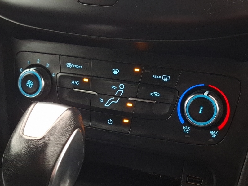 Used Ford Focus 2017 for sale - 77652304: Photo 14