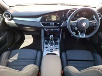Used Alfa Romeo Giulia 2025 for sale - 74647165: Photo