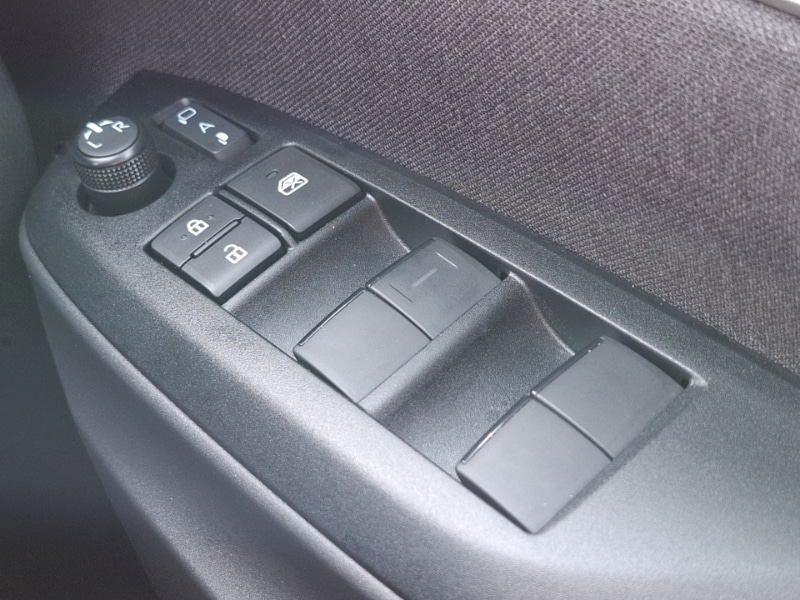 Used Mazda Mazda2 HYBRID 2025 for sale - 76427399: Photo 17