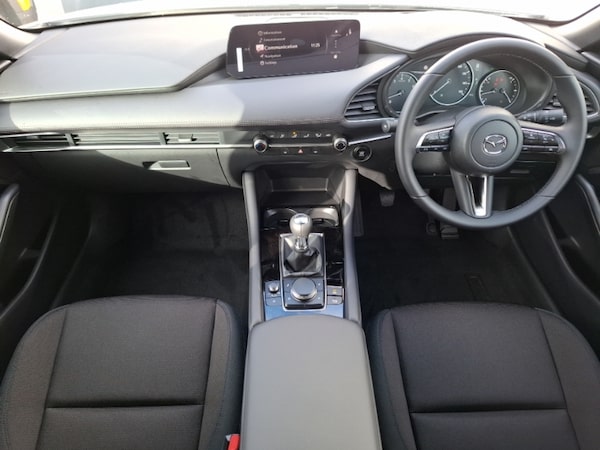 Used Mazda Mazda3 2025 for sale - 76264711: Photo 2
