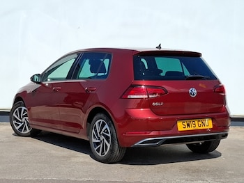 Used Volkswagen Golf 2019 for sale - 75530487: Photo