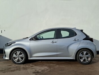 Used Mazda Mazda2 HYBRID 2024 for sale - 76465381: Photo