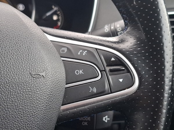 Used Renault Megane 2017 for sale - 76150472: Photo 16