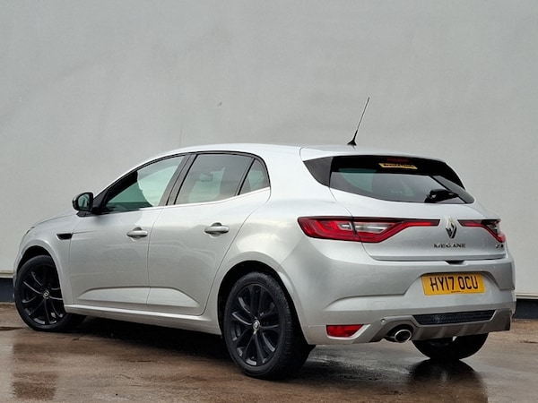 Used Renault Megane 2017 for sale - 76150472: Photo 3