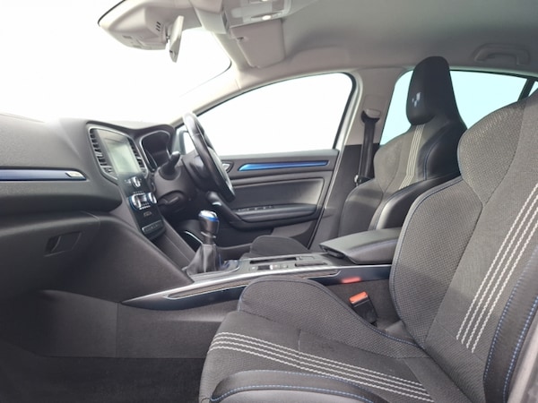 Used Renault Megane 2017 for sale - 76150472: Photo 5