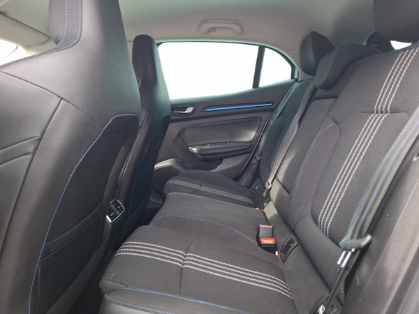 Used Renault Megane 2017 for sale - 76150472: Photo 6