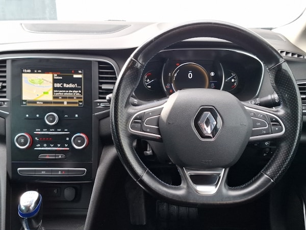 Used Renault Megane 2017 for sale - 76150472: Photo 7