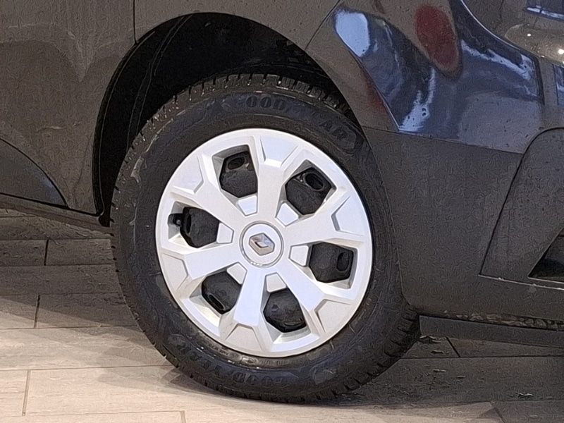 Used Renault Trafic 2023 for sale - 77126678: Photo 9