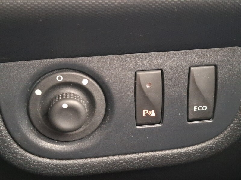 Used Dacia Sandero Stepway 2020 for sale - 77664198: Photo 18