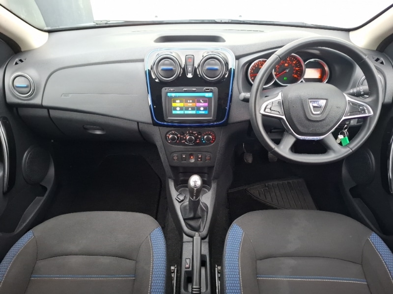 Used Dacia Sandero Stepway 2020 for sale - 77664198: Photo 2