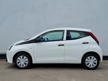Used Toyota AYGO 2020 for sale - 75500857: Photo