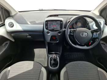 Used Toyota AYGO 2018 for sale - 74809400: Photo