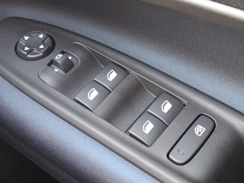 Used Alfa Romeo Junior 2025 for sale - 76445025: Photo 19