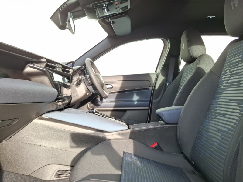 Used Alfa Romeo Junior 2025 for sale - 76445025: Photo 5