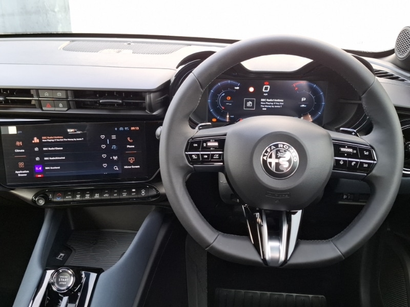 Used Alfa Romeo Junior 2025 for sale - 76445025: Photo 7