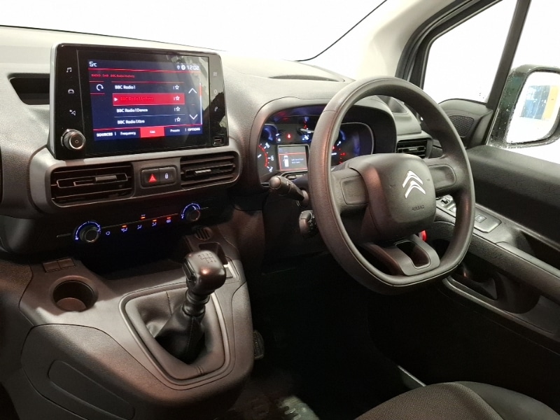 Used Citroen Berlingo 2023 for sale - 77816621: Photo 2