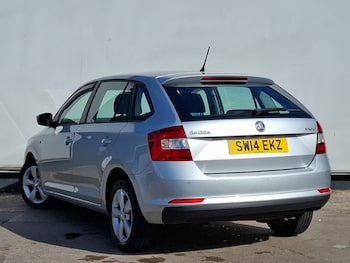 Used Skoda Rapid Spaceback 2014 for sale - 79311018: Photo